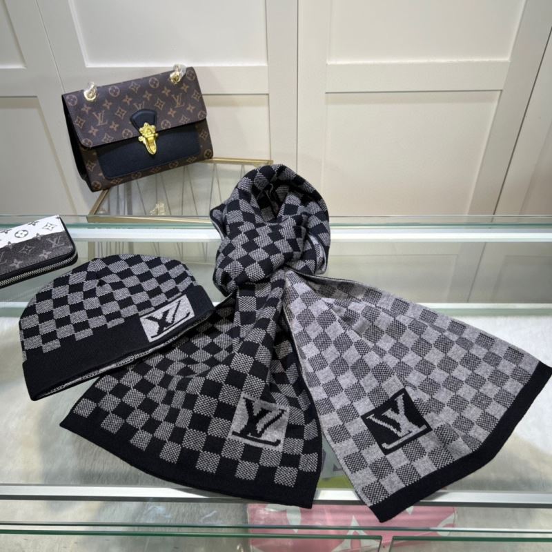 Louis Vuitton Caps Scarfs